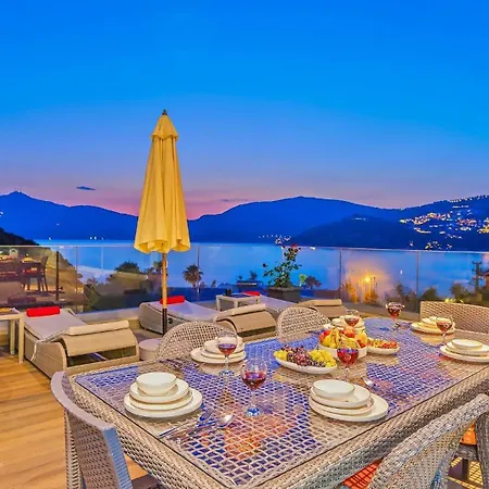 Villa Kisla Bay Luxury - 1 Minute Walk To The