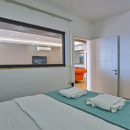 别墅 Kisla Bay Luxury - 1 Minute Walk To The 卡尔坎